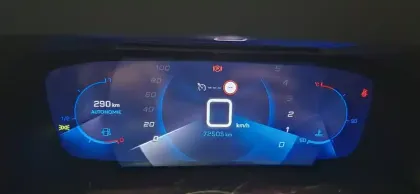 Photo 26 Peugeot 2008  PureTech 130 S&S BVM6