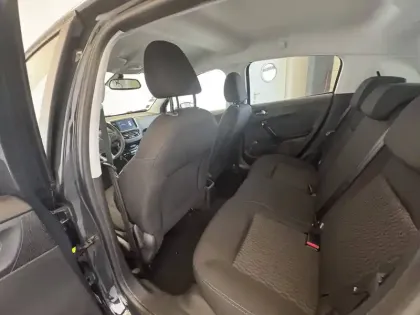 Photo 9 Peugeot 208  PureTech 82ch S&S BVM5