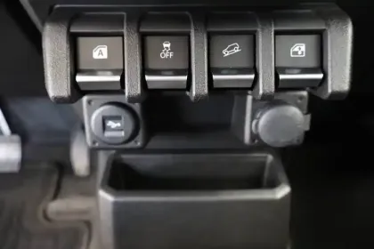 Photo 14 Suzuki Jimny  1.5 VVT 2 PLACES