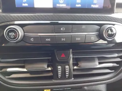 Photo 34 Ford Kuga  2.5 Duratec 190 ch FlexiFuel FHEV E85 Powershift