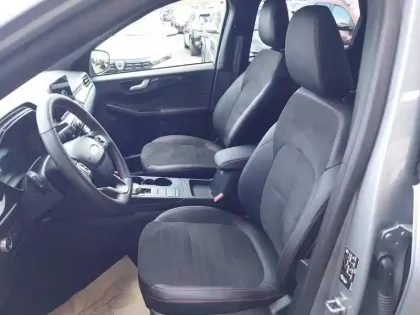 Photo 9 Ford Kuga  2.5 Duratec 190 ch FlexiFuel FHEV E85 Powershift