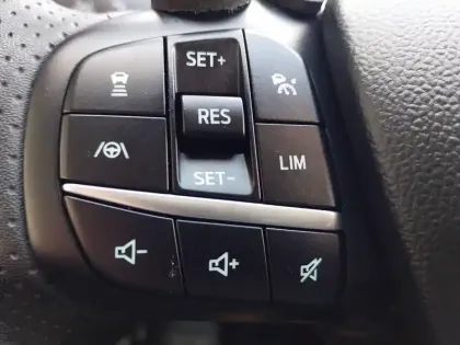 Photo 24 Ford Kuga  2.5 Duratec 190 ch FlexiFuel FHEV E85 Powershift