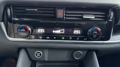 Photo 42 Nissan Qashqai  Mild Hybrid 158 ch Xtronic