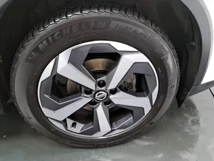 Photo 63 Nissan Qashqai  Mild Hybrid 158 ch Xtronic