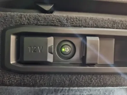 Photo 22 BMW Serie 5 i5 Touring eDrive40 340 ch