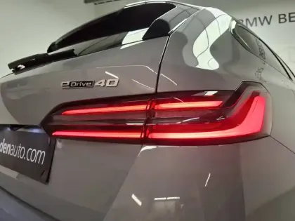 Photo 4 BMW Serie 5 i5 Touring eDrive40 340 ch