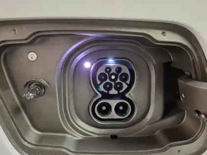 Photo 6 BMW Serie 5 i5 Touring eDrive40 340 ch