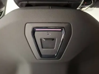 Photo 17 BMW Serie 5 i5 Touring eDrive40 340 ch