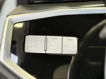 Photo 30 Audi Q3  Sportback 35 TFSI 150 ch S tronic 7