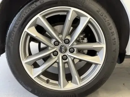 Photo 5 Audi Q3  Sportback 35 TFSI 150 ch S tronic 7