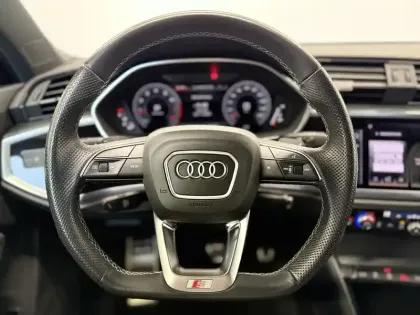 Photo 8 Audi Q3  Sportback 35 TFSI 150 ch S tronic 7