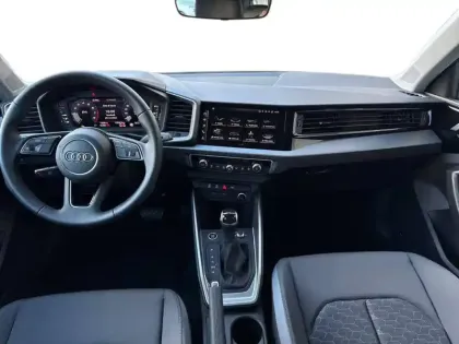 Photo 27 Audi A1  Sportback 30 TFSI 116 ch S tronic 7