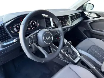 Photo 14 Audi A1  Sportback 30 TFSI 116 ch S tronic 7