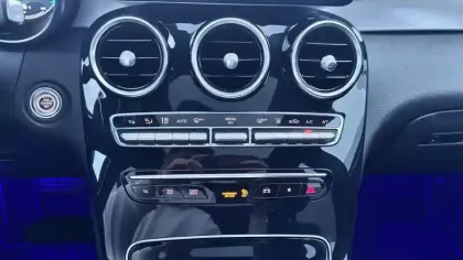 Photo 27 Mercedes Classe GLC GLC 300 de 9G-Tronic 4Matic