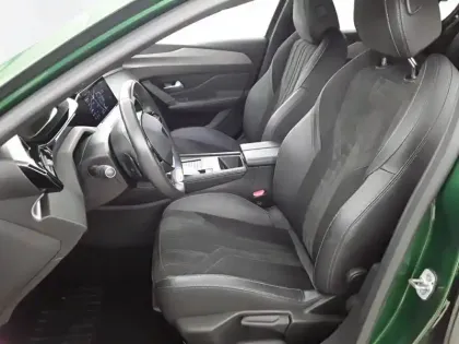 Photo 30 Peugeot 308  PHEV 180 e-EAT8