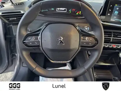 Photo 12 Peugeot 208  Electrique 50 kWh 136ch