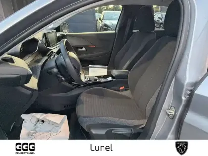 Photo 8 Peugeot 208  Electrique 50 kWh 136ch