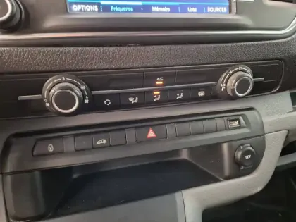 Photo 12 Peugeot Expert  FGN TOLE STANDARD BLUEHDI 150 S&S BVM6