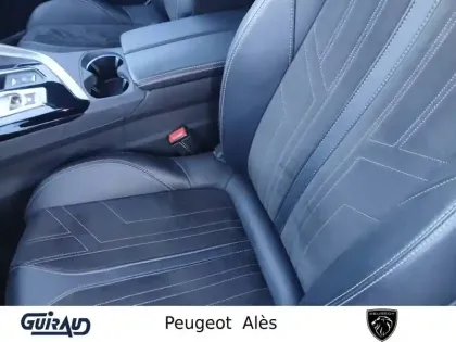 Photo 8 Peugeot 3008  Hybrid 225 e-EAT8