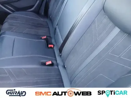 Photo 30 Peugeot 3008  Hybrid 225 e-EAT8