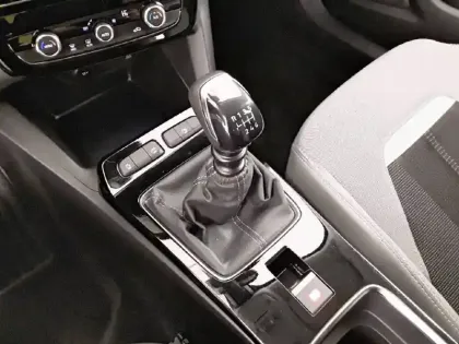 Photo 13 Opel Mokka  1.2 Turbo 100 ch BVM6