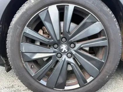 Photo 35 Peugeot 3008  Hybrid 225 e-EAT8