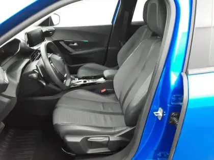 Photo 10 Peugeot 2008  PureTech 130 S&S EAT8