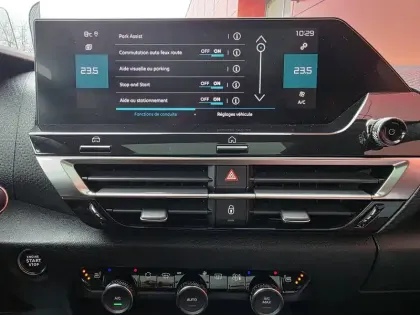 Photo 28 Citroën C4  PureTech 130 S&S EAT8