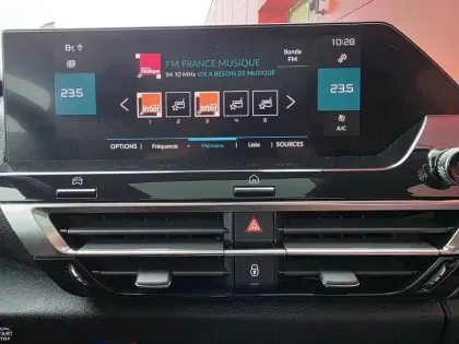 Photo 23 Citroën C4  PureTech 130 S&S EAT8