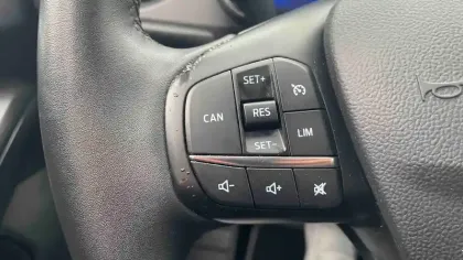 Photo 19 Ford Focus  SW 1.0 Flexifuel 125 S&S mHEV Powershift