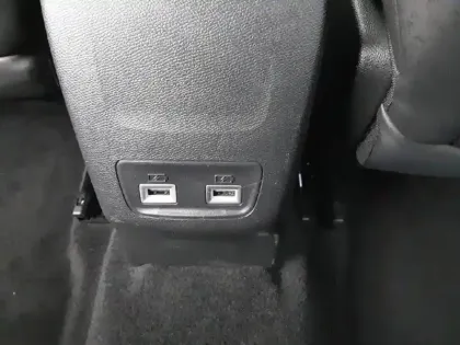 Photo 17 Peugeot 208  PureTech 100 S&S EAT8