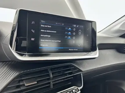 Photo 21 Peugeot 208  BLUEHDI 100 S&S BVM6