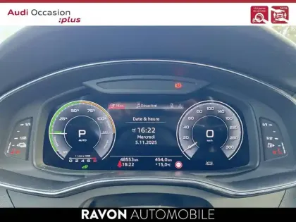 Photo 20 Audi A6  Avant 55 TFSIe 367 ch S tronic 7 Quattro