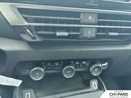 Photo 13 Citroën C4  BlueHDi 130 S&S EAT8