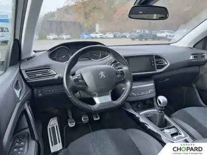 Photo 34 Peugeot 308 Gén. II Ph2 Tech Edition 5