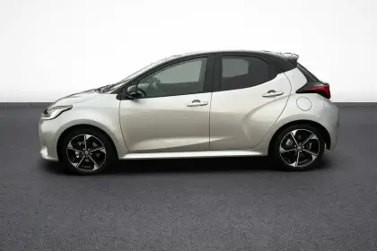 Photo 2 Toyota Yaris  Hybride 130h