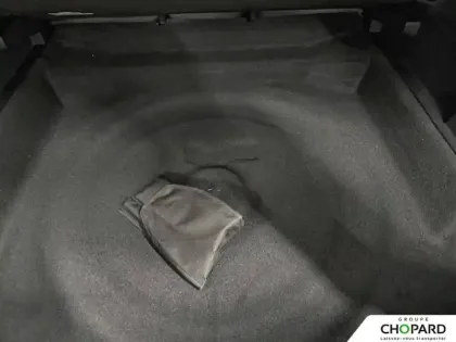 Photo 17 Peugeot 3008  Electrique 210 ch 73 kWh