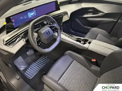 Photo 34 Peugeot 3008  Electrique 210 ch 73 kWh