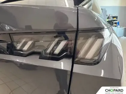 Photo 68 Peugeot 3008  Electrique 210 ch 73 kWh