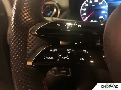 Photo 15 Mercedes Classe B  180 d 8G-DCT