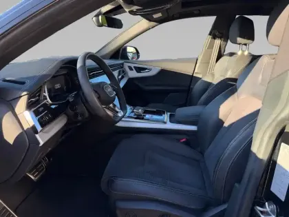 Photo 9 Audi Q8  60 TFSI e 462 Tiptronic 8 Quattro