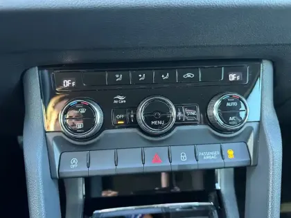 Photo 30 Skoda Karoq  1.6 TDI 116 ch DSG7