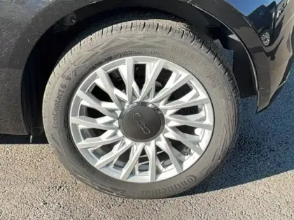 Photo 8 Fiat 500  1.0 70 ch Hybride BSG S/S