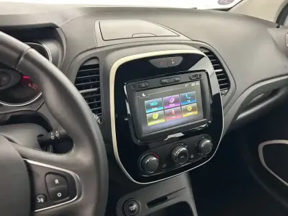 Photo 21 Renault Captur  TCe 90 E6C