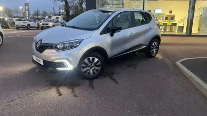Photo 2 Renault Captur  TCe 90 E6C