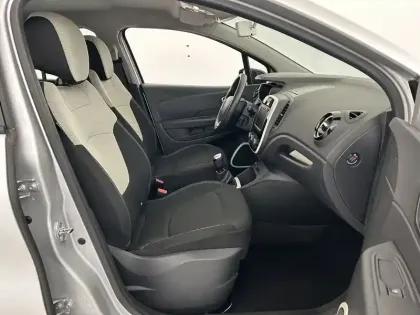 Photo 19 Renault Captur  TCe 90 E6C