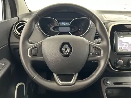 Photo 18 Renault Captur  TCe 90 E6C