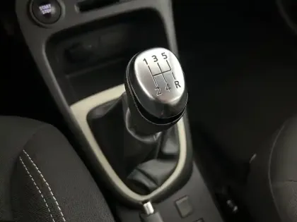 Photo 24 Renault Captur  TCe 90 E6C