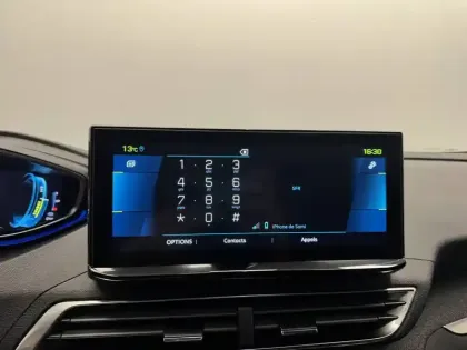 Photo 31 Peugeot 3008  Hybrid 225 e-EAT8