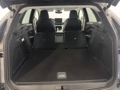 Photo 12 Peugeot 3008  Hybrid 225 e-EAT8